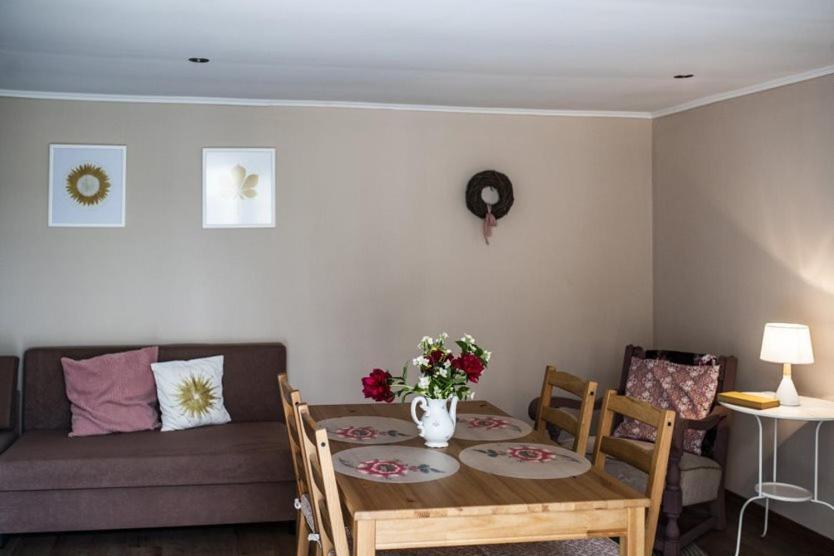 Vagi Apartment ชาร์วาร์ ภายนอก รูปภาพ