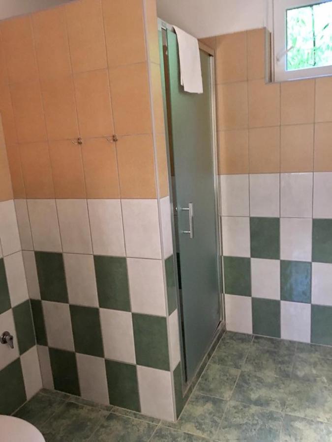 Vagi Apartment ชาร์วาร์ ภายนอก รูปภาพ