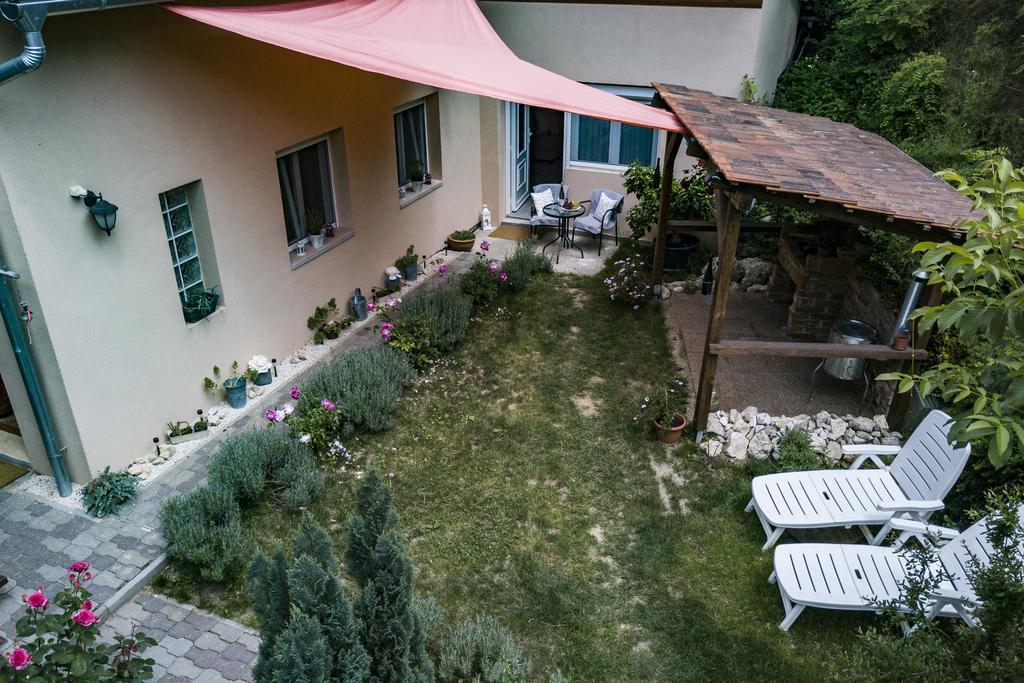 Vagi Apartment ชาร์วาร์ ภายนอก รูปภาพ